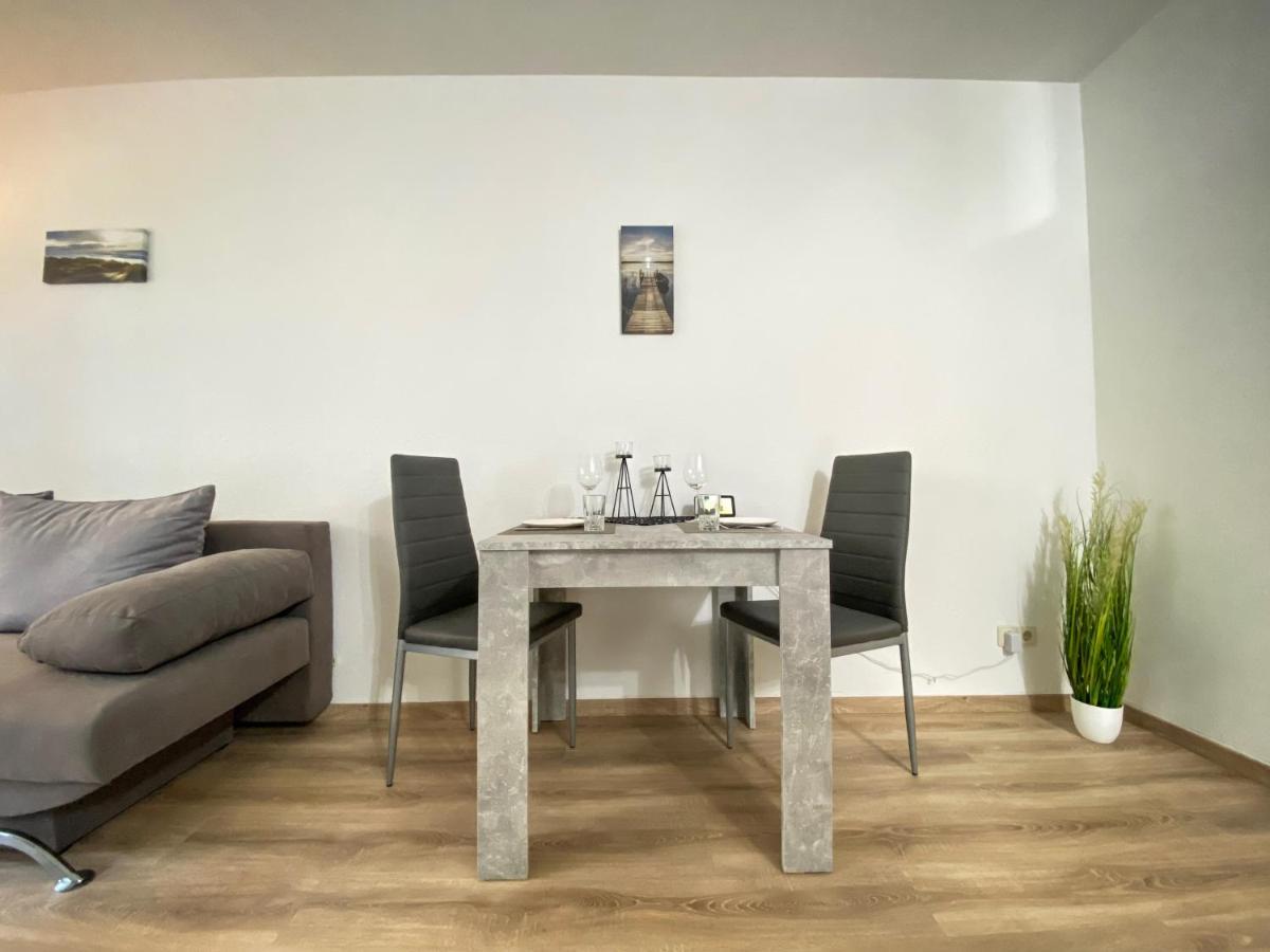 Wohlfuehl-Apartment Mit Kostenfreier Tiefgarage, Wifi & Terrasse لبسيا المظهر الخارجي الصورة