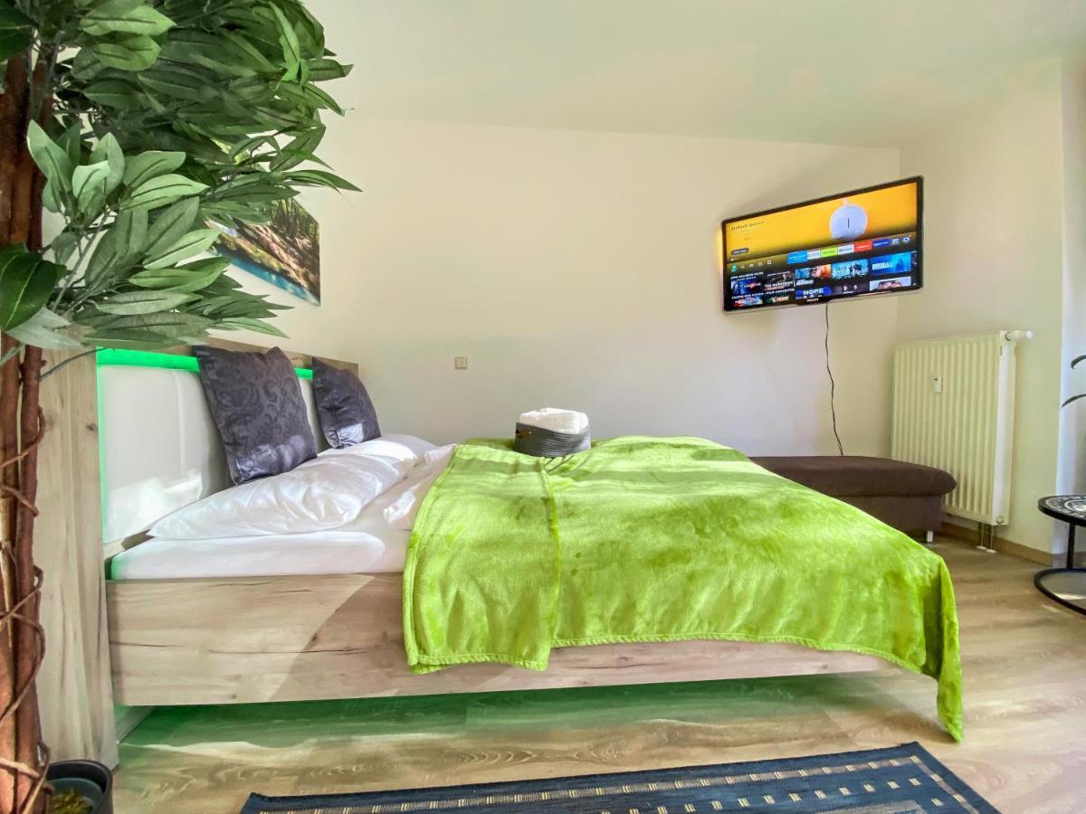 Wohlfuehl-Apartment Mit Kostenfreier Tiefgarage, Wifi & Terrasse لبسيا المظهر الخارجي الصورة